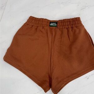 Daily Drills Women's fleece super shorts in color Mousse brand new just recieved